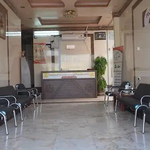Qasr Al Azizia شقة فندقية